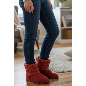 LAMO Womens Red Suede Knit Cuff Cozy Winter Warm Booties Boots Shoes Size 7